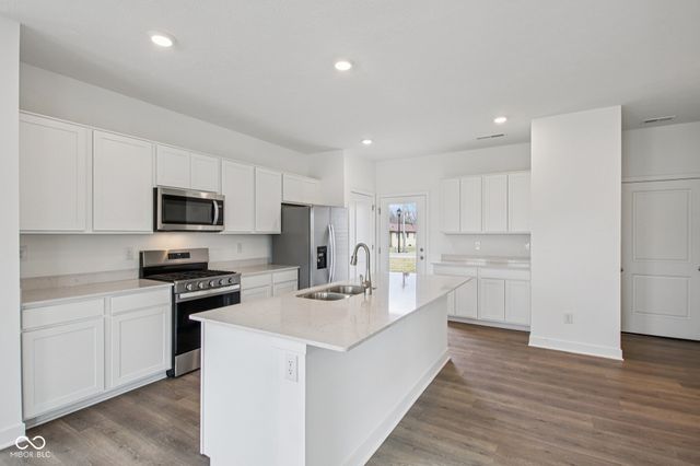 215 Springfield Crossing, Greenfield, IN 46140