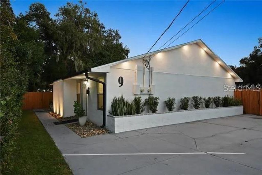 Image 1 of property listing at 9 N GRAHAM AVENUE, Orlando, FL 32803