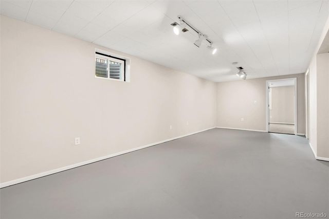 5915 Mercury Dr, Fort Collins, CO 80525