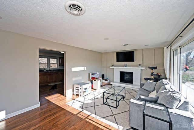 6510 St Rt 123, Franklin, OH 45005