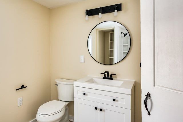 1 Valley Of Industry Road, Boscawen, NH 03303