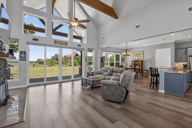 14349 Goliad Drive, Log Cabin, TX 75148