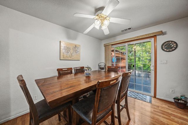 2312 Heinemann Dr, Valley Springs, CA 95252