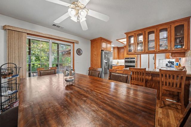 2312 Heinemann Dr, Valley Springs, CA 95252