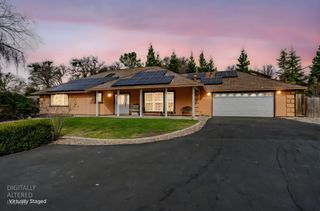 2312 Heinemann Dr, Valley Springs, CA 95252