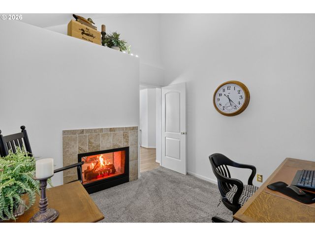 1655 Se DOGWOOD Way, Gresham, OR 97080
