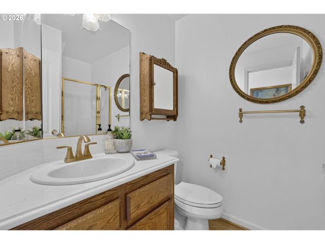 1655 Se DOGWOOD Way, Gresham, OR 97080