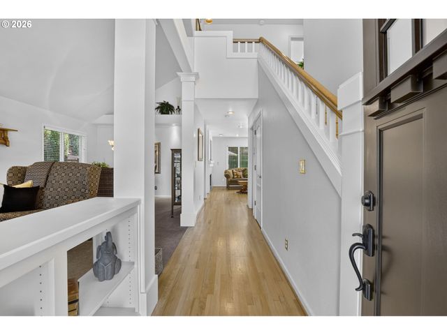 1655 Se DOGWOOD Way, Gresham, OR 97080