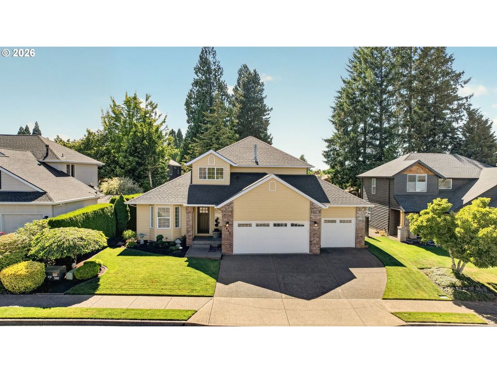 1655 Se DOGWOOD Way, Gresham, OR 97080