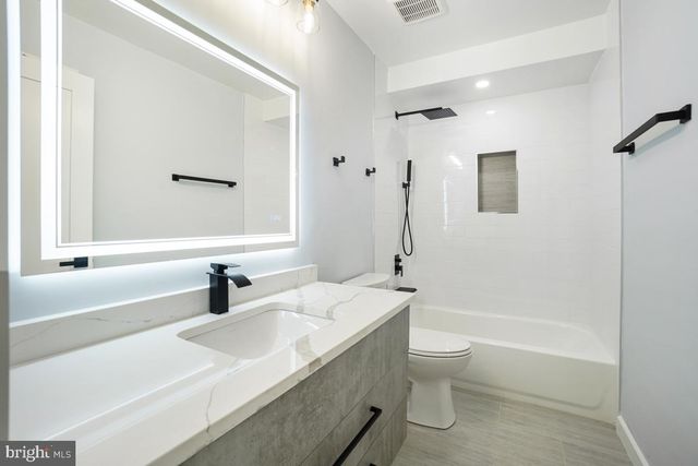 1511 WEST VIRGINIA AVE NE, Washington, DC 20002