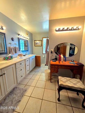 10325 W FLORIADE Drive, Sun City, AZ 85351