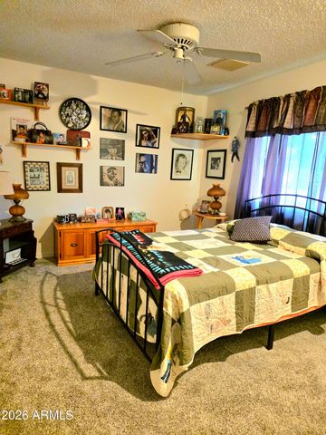 10325 W FLORIADE Drive, Sun City, AZ 85351