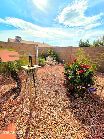 10325 W FLORIADE Drive, Sun City, AZ 85351