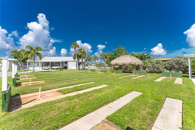 20 HOLLAND DRIVE, Punta Gorda, FL 33950