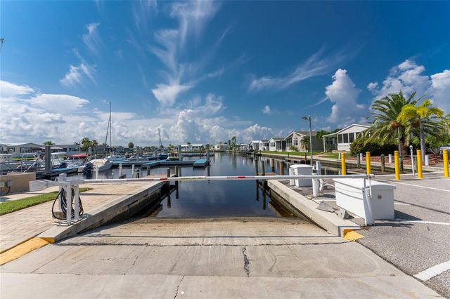 20 HOLLAND DRIVE, Punta Gorda, FL 33950