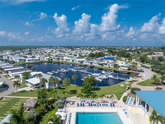 20 HOLLAND DRIVE, Punta Gorda, FL 33950