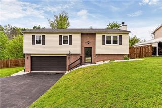 2329 Skidmore Rd, Hempfield Twp, PA 15601