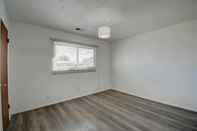 1501 Del Monte Trail SW, Albuquerque, NM 87121