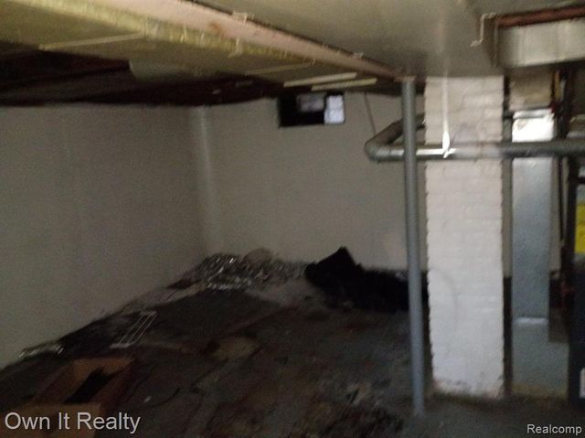 8645 Fielding Street, Detroit, MI 48228