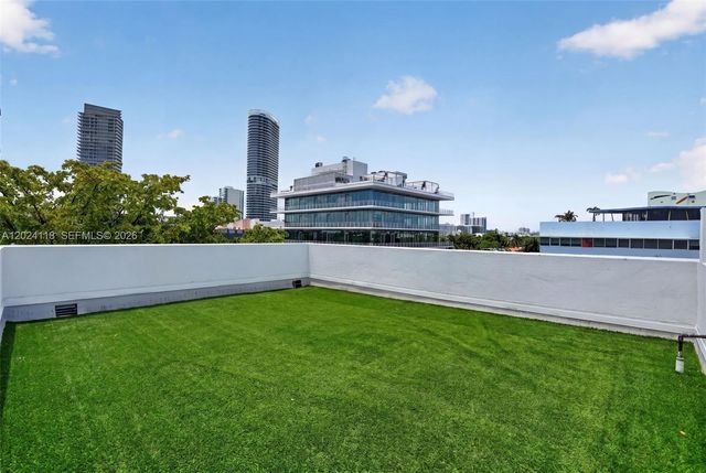 900 4th St 6, Miami Beach, FL 33139