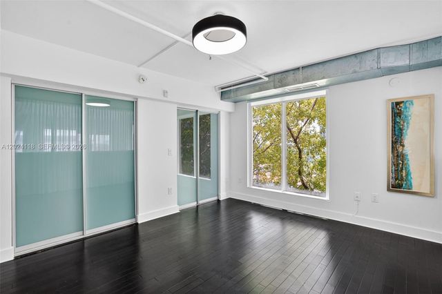 900 4th St 6, Miami Beach, FL 33139