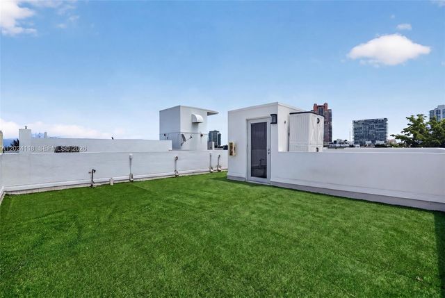 900 4th St 6, Miami Beach, FL 33139