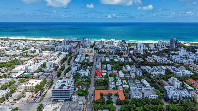 900 4th St 6, Miami Beach, FL 33139