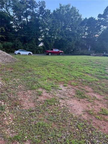 4807 White Lake Drive NW, Acworth, GA 30101