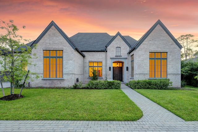 247 Piney Point Road, Piney Point Village, TX 77024