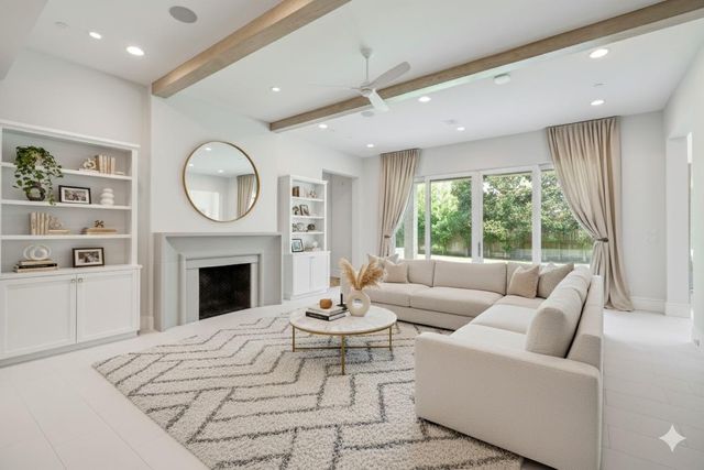 247 Piney Point Road, Piney Point Village, TX 77024