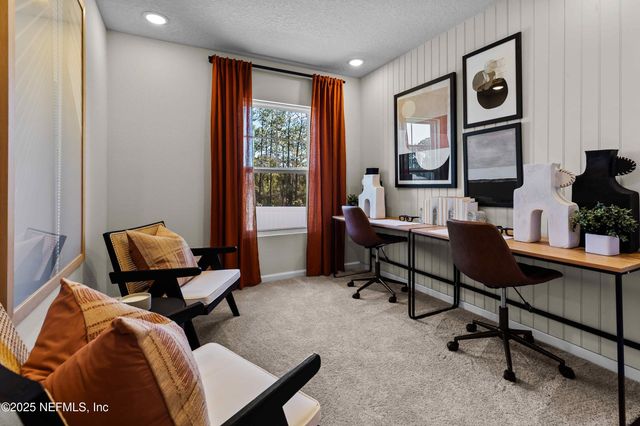 229 BRAZIL NUT Circle, Jacksonville, FL 32218