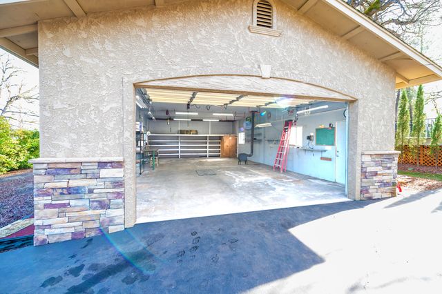 9246 Chaparral, Redding, CA 96001