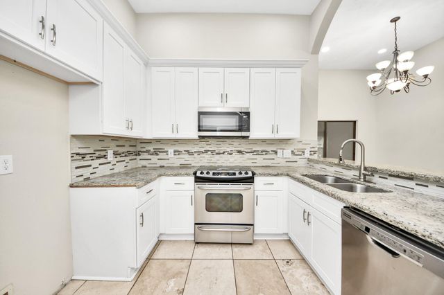 5039 E Pagewick Drive, Houston, TX 77041