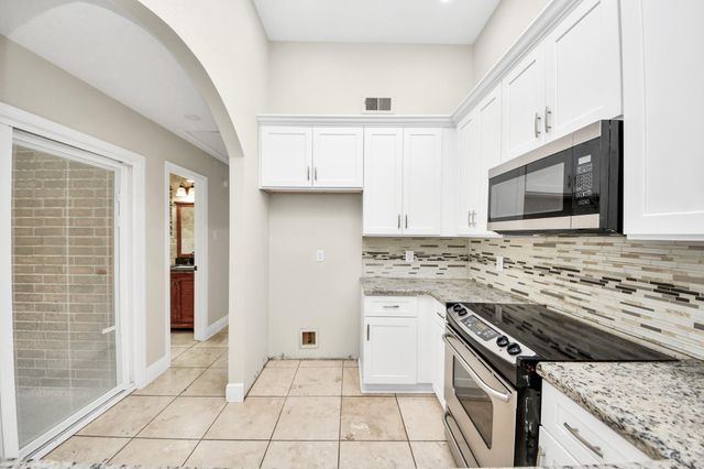 5039 E Pagewick Drive, Houston, TX 77041
