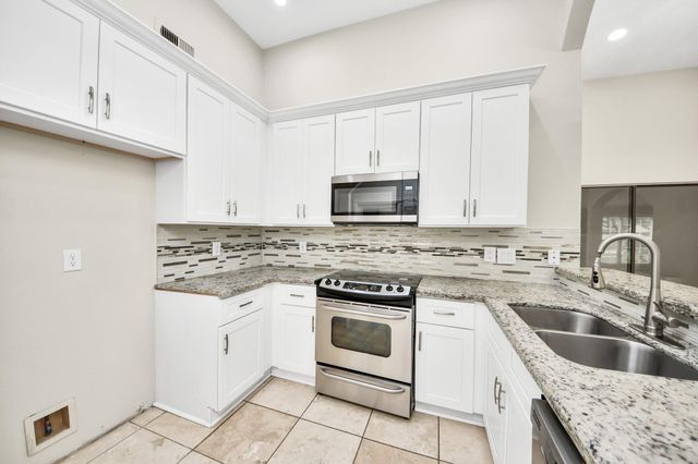 5039 E Pagewick Drive, Houston, TX 77041