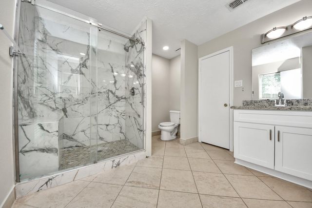5039 E Pagewick Drive, Houston, TX 77041