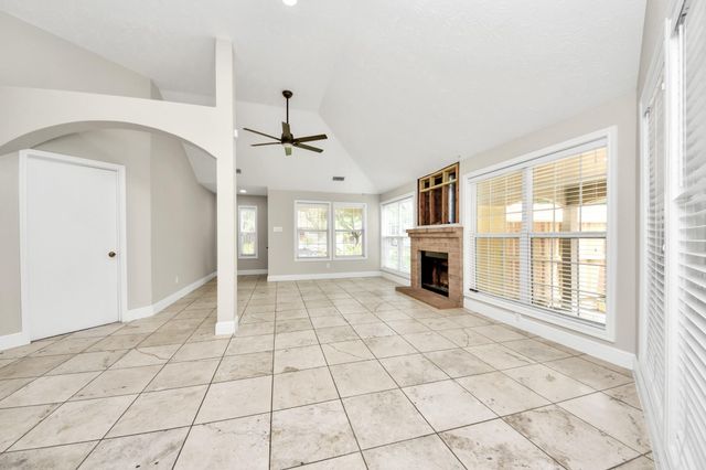 5039 E Pagewick Drive, Houston, TX 77041