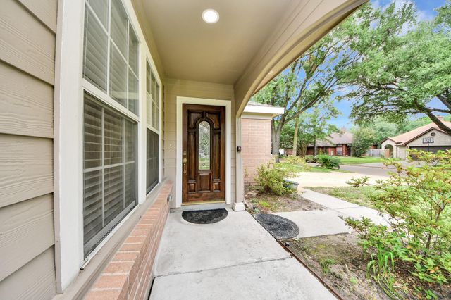 5039 E Pagewick Drive, Houston, TX 77041