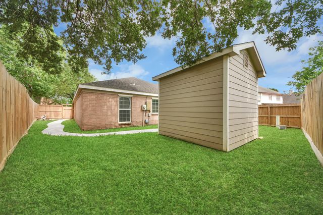 5039 E Pagewick Drive, Houston, TX 77041