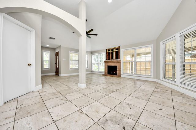5039 E Pagewick Drive, Houston, TX 77041