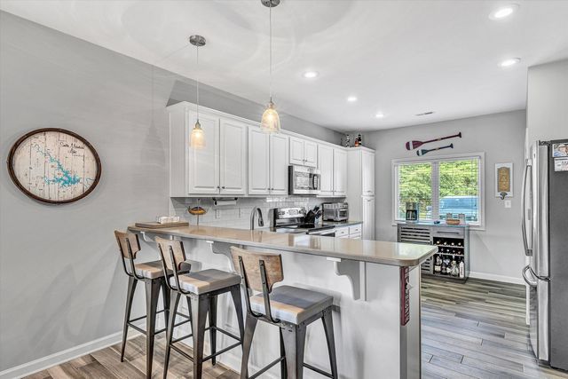 1137 Mariners WAY 44, Huddleston, VA 24104