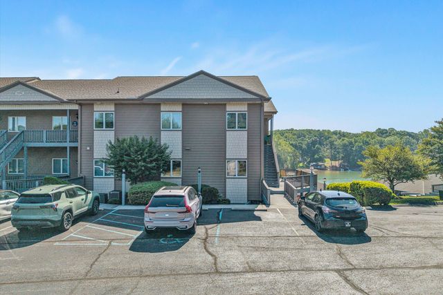 1137 Mariners WAY 44, Huddleston, VA 24104