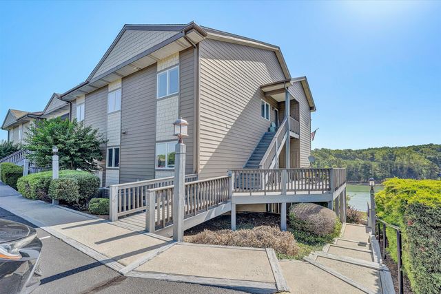 1137 Mariners WAY 44, Huddleston, VA 24104