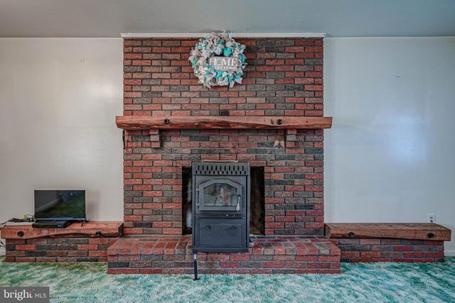 132 DARTMOUTH RD, Pennsville, NJ 08070