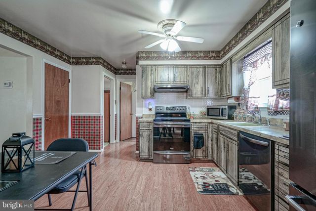 132 DARTMOUTH RD, Pennsville, NJ 08070