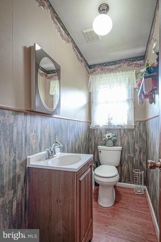 132 DARTMOUTH RD, Pennsville, NJ 08070