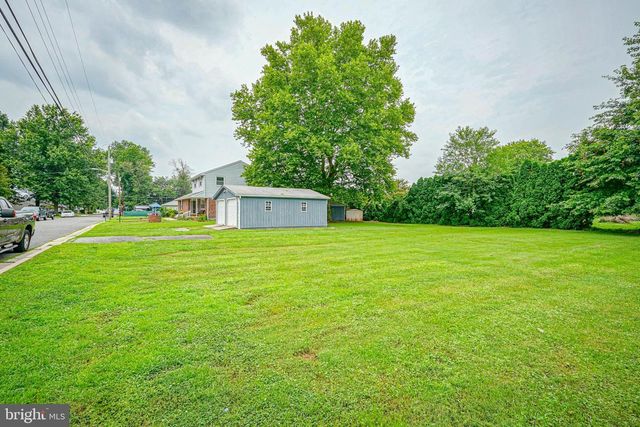132 DARTMOUTH RD, Pennsville, NJ 08070