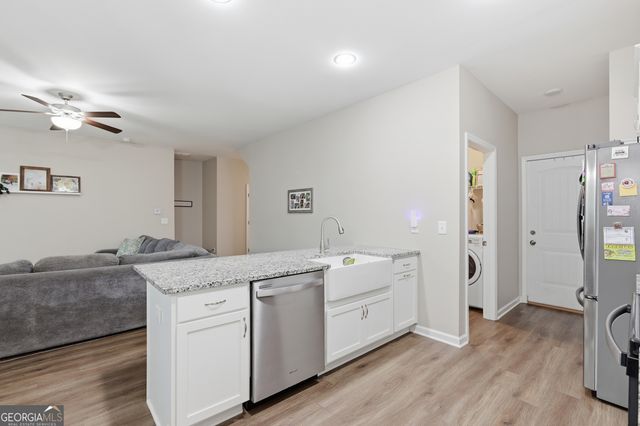 6352 Magnolia Station Drive, Lula, GA 30554