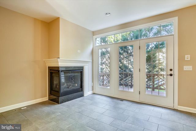 707 HAWKINS WAY, Alexandria, VA 22314