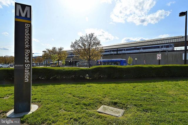 707 HAWKINS WAY, Alexandria, VA 22314